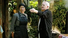 István Szabó bei der Regiearbeit mit Helen Mirren